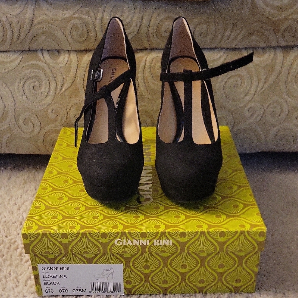 Gianni Bini Black Heels with Strap